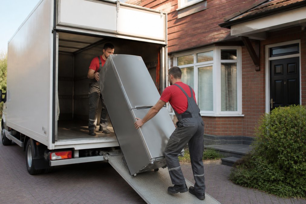 Local Appliance Stores With Delivery: A Buyer's Guide