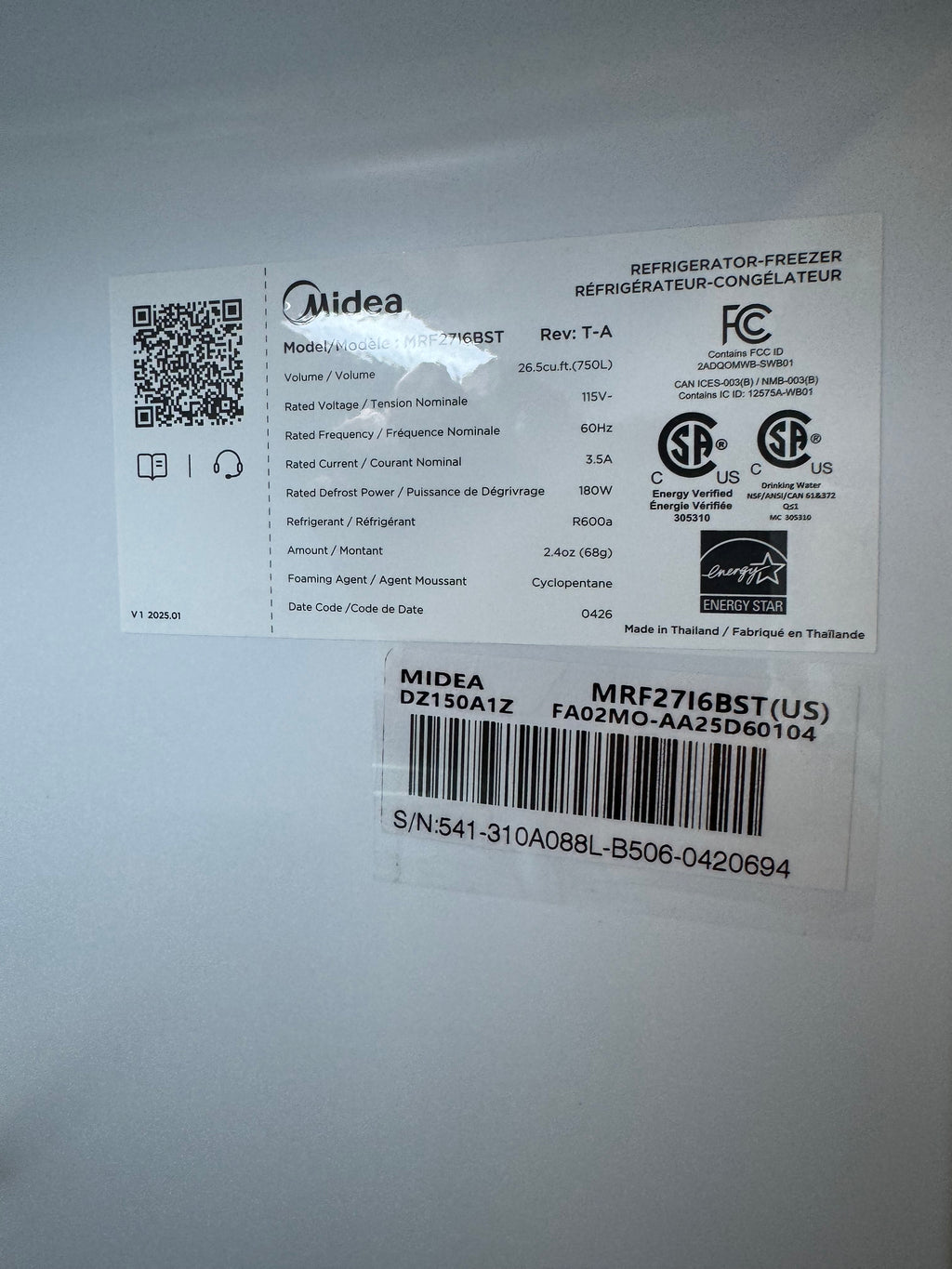 Midea 27 Cubic ft. Refrigerator/Freezer