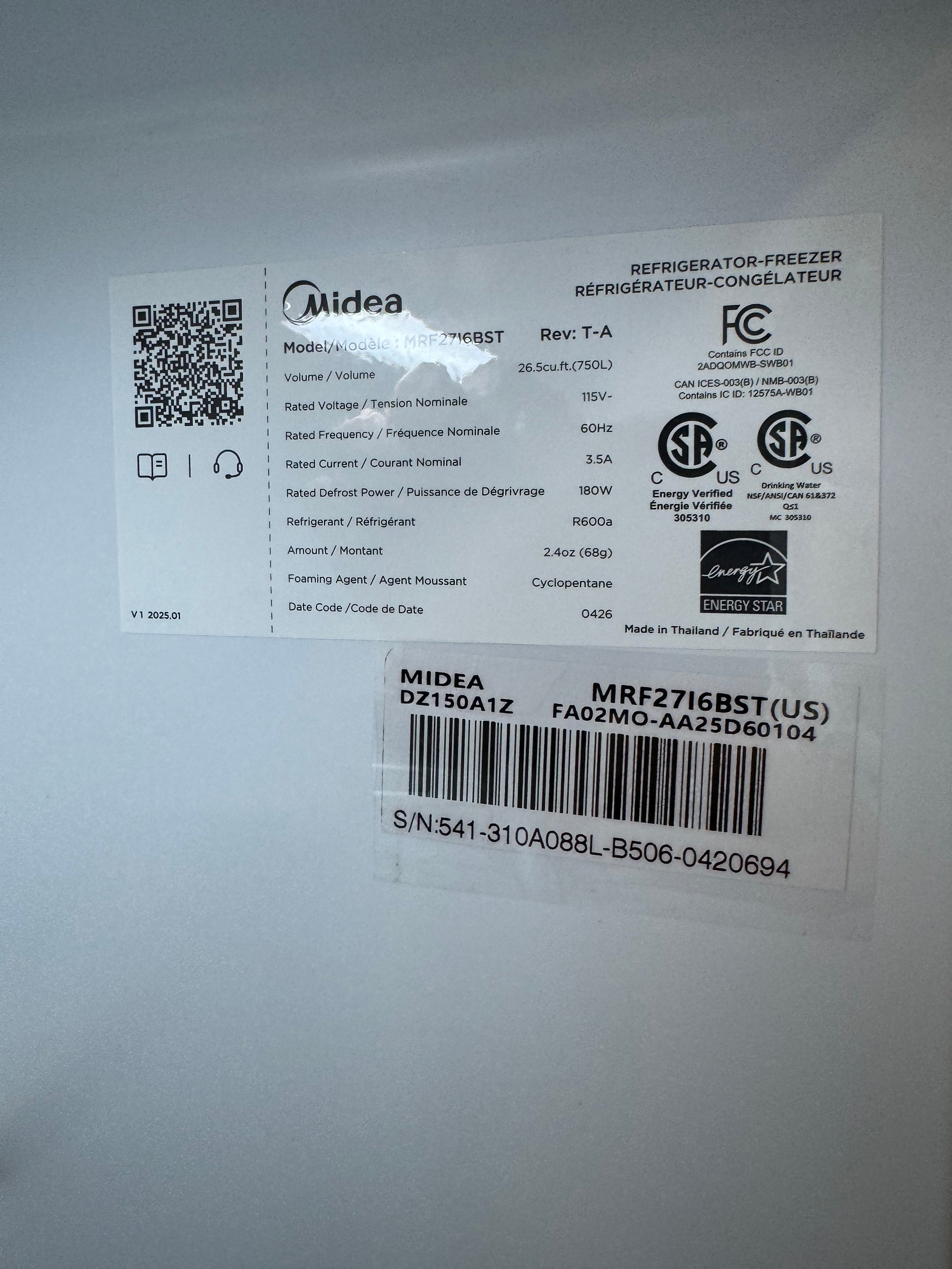 Midea 27 Cubic ft. Refrigerator/Freezer