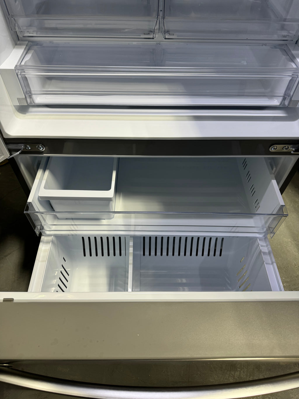 LG 26 Cu.Ft. Refrigerator/Freezer
