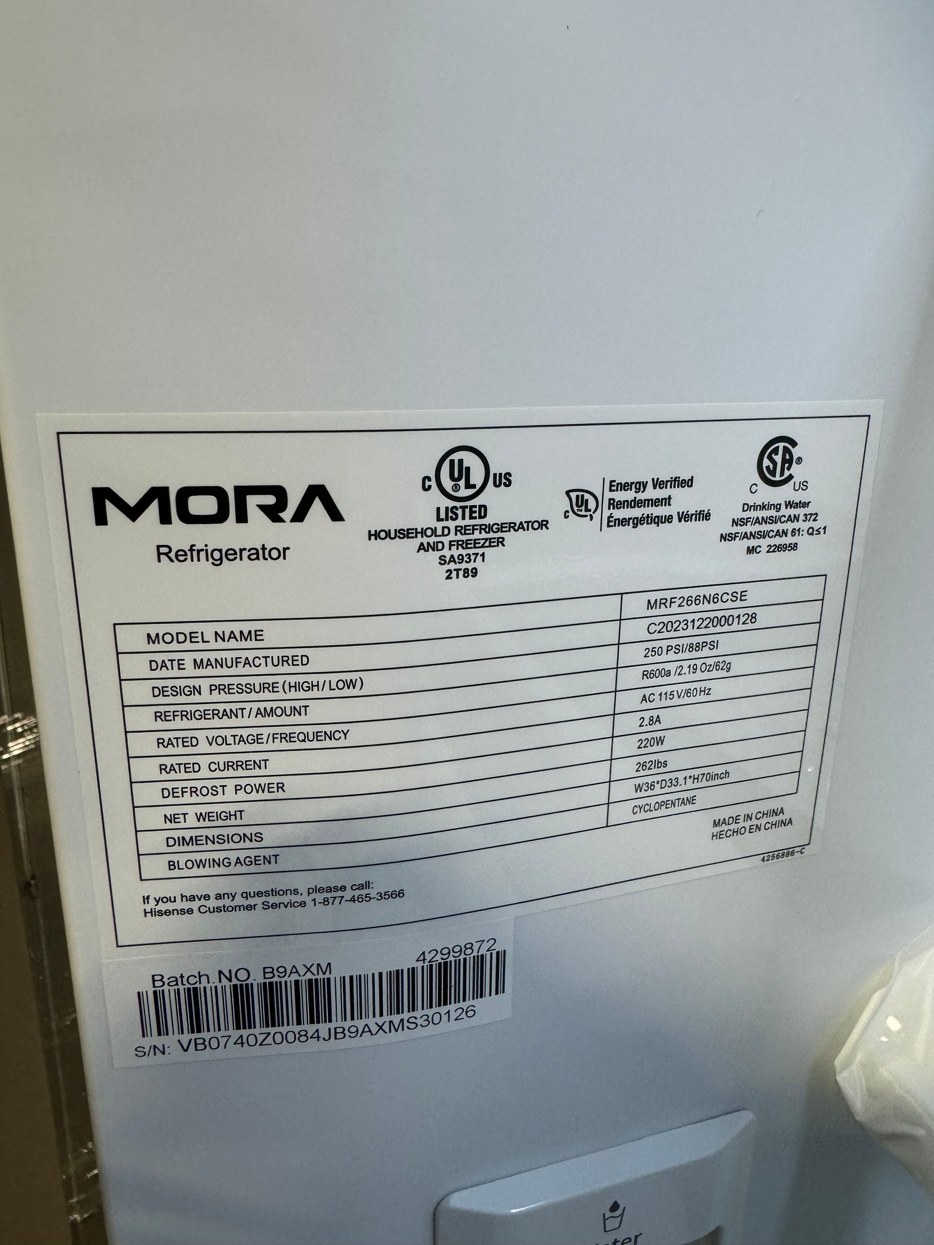 Mora 26.6 Cubic ft. refrigerator/freezer