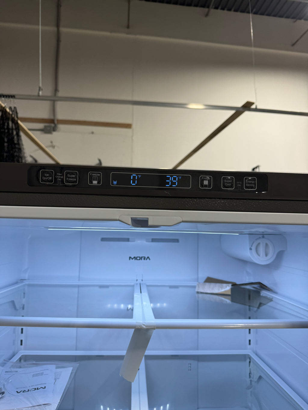 Mora 26.6 Cubic ft. refrigerator/freezer