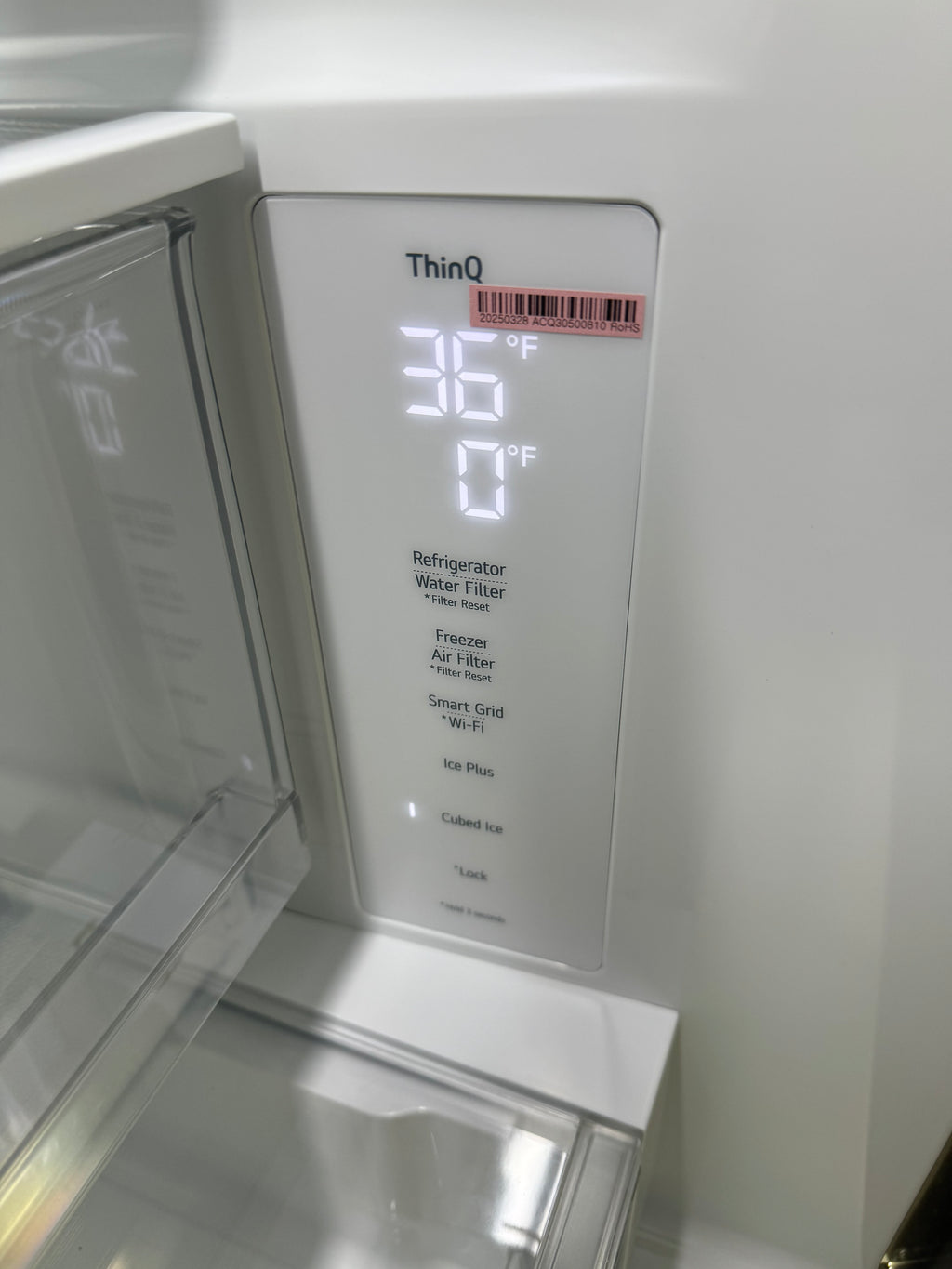 LG 26.5 Cubic ft. refrigerator/freezer