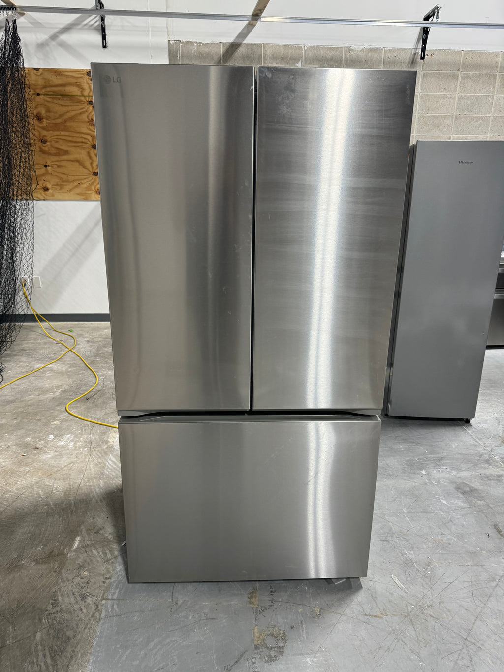 LG 26.5 Cubic ft. refrigerator/freezer