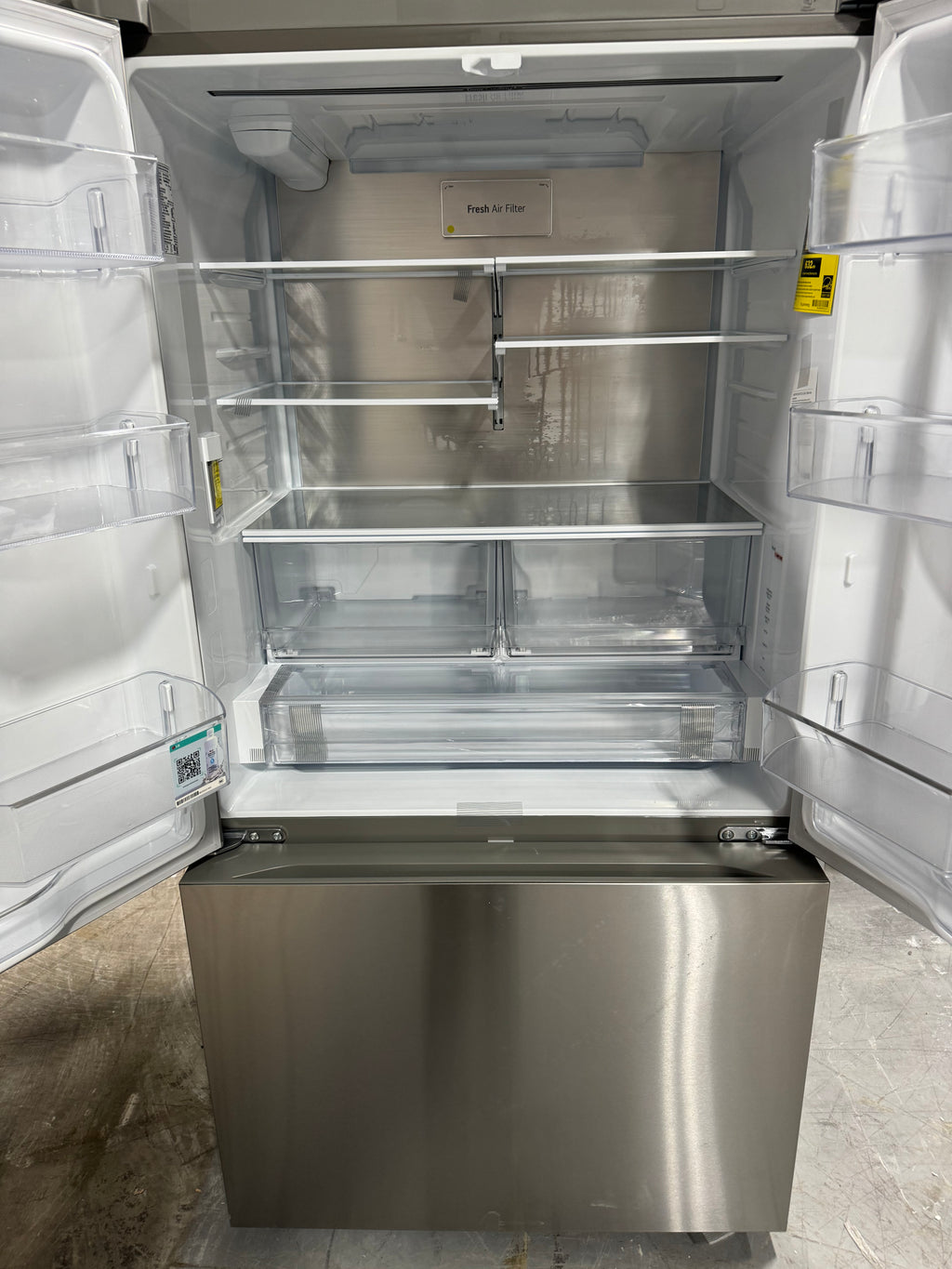 LG 26.5 Cubic ft. refrigerator/freezer