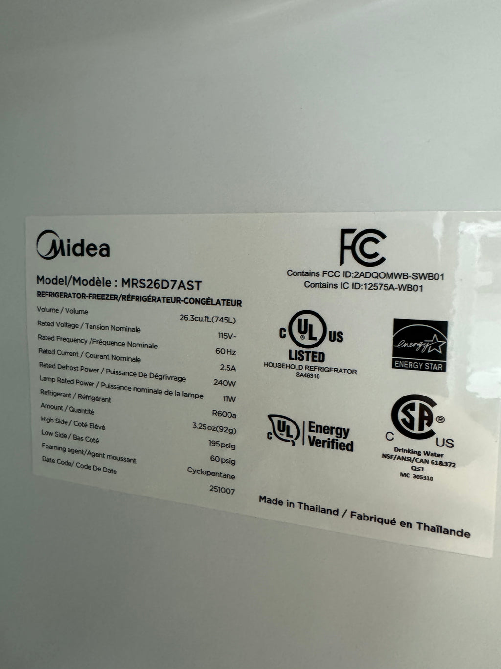 Midea 26 Cubic ft. Refrigerator/Freezer