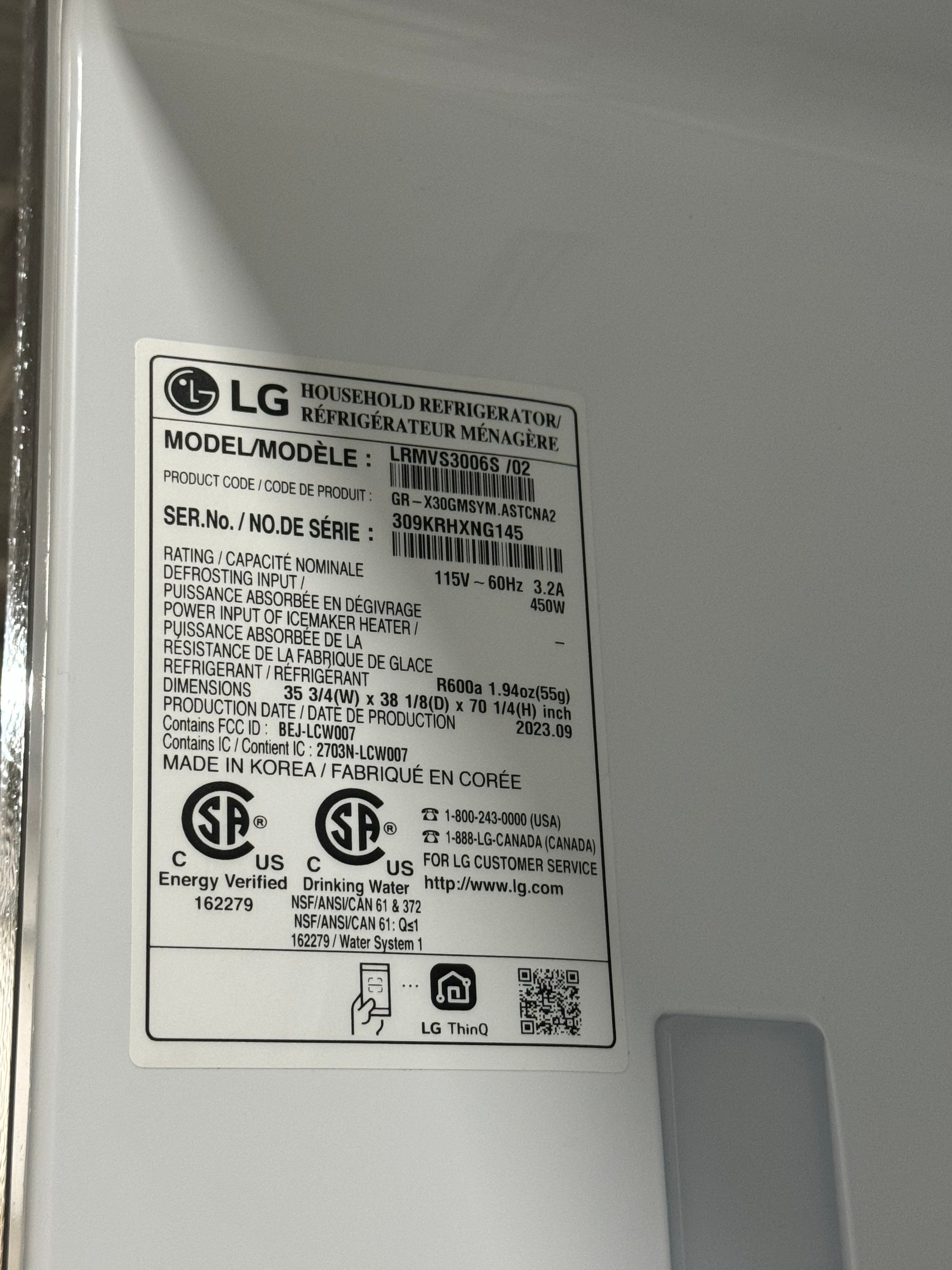 LG 29.5 Cu.Ft. Refrigerator/Freezer