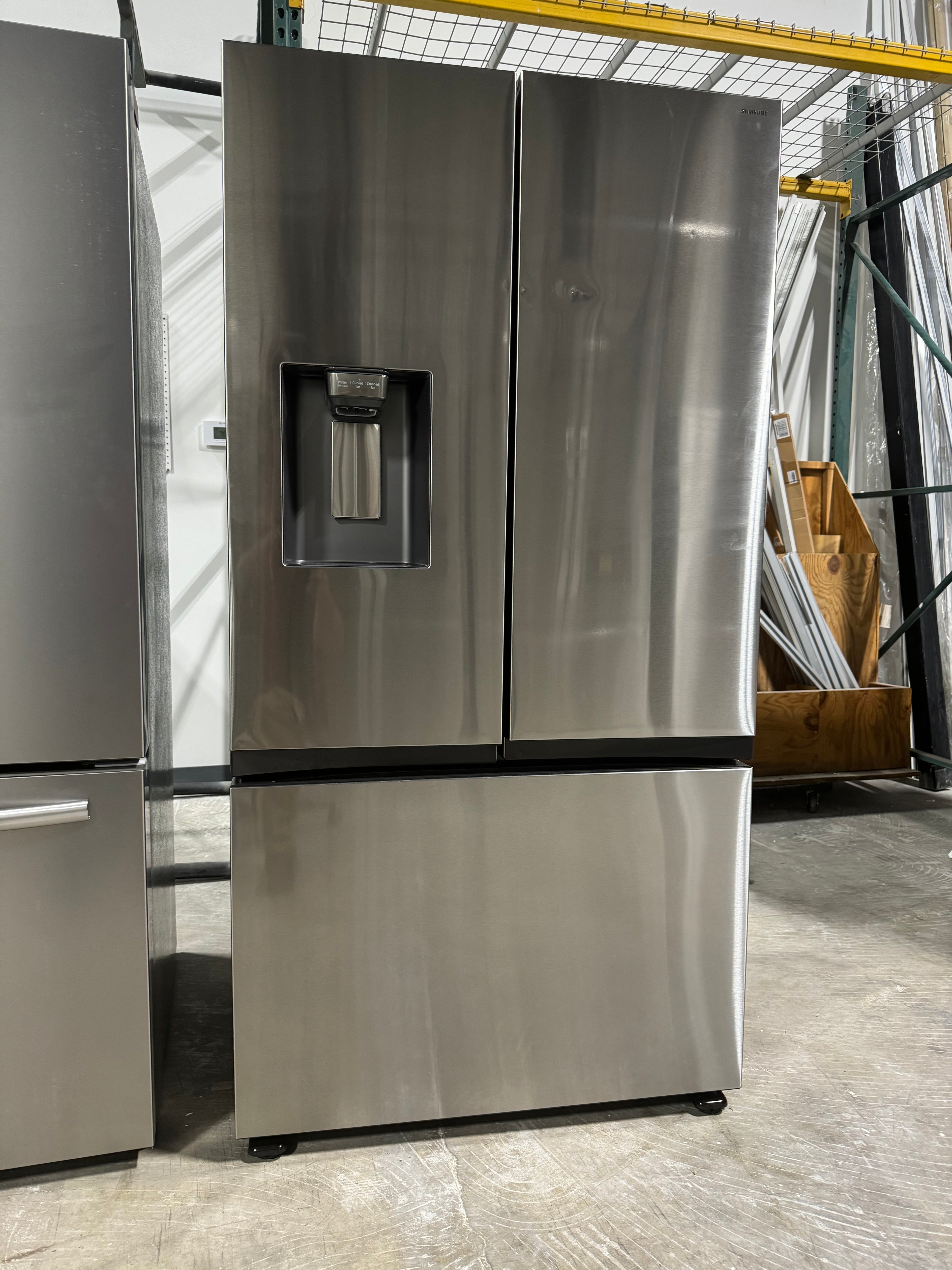 Samsung 29 Cubic ft. Refigerator/Freezer