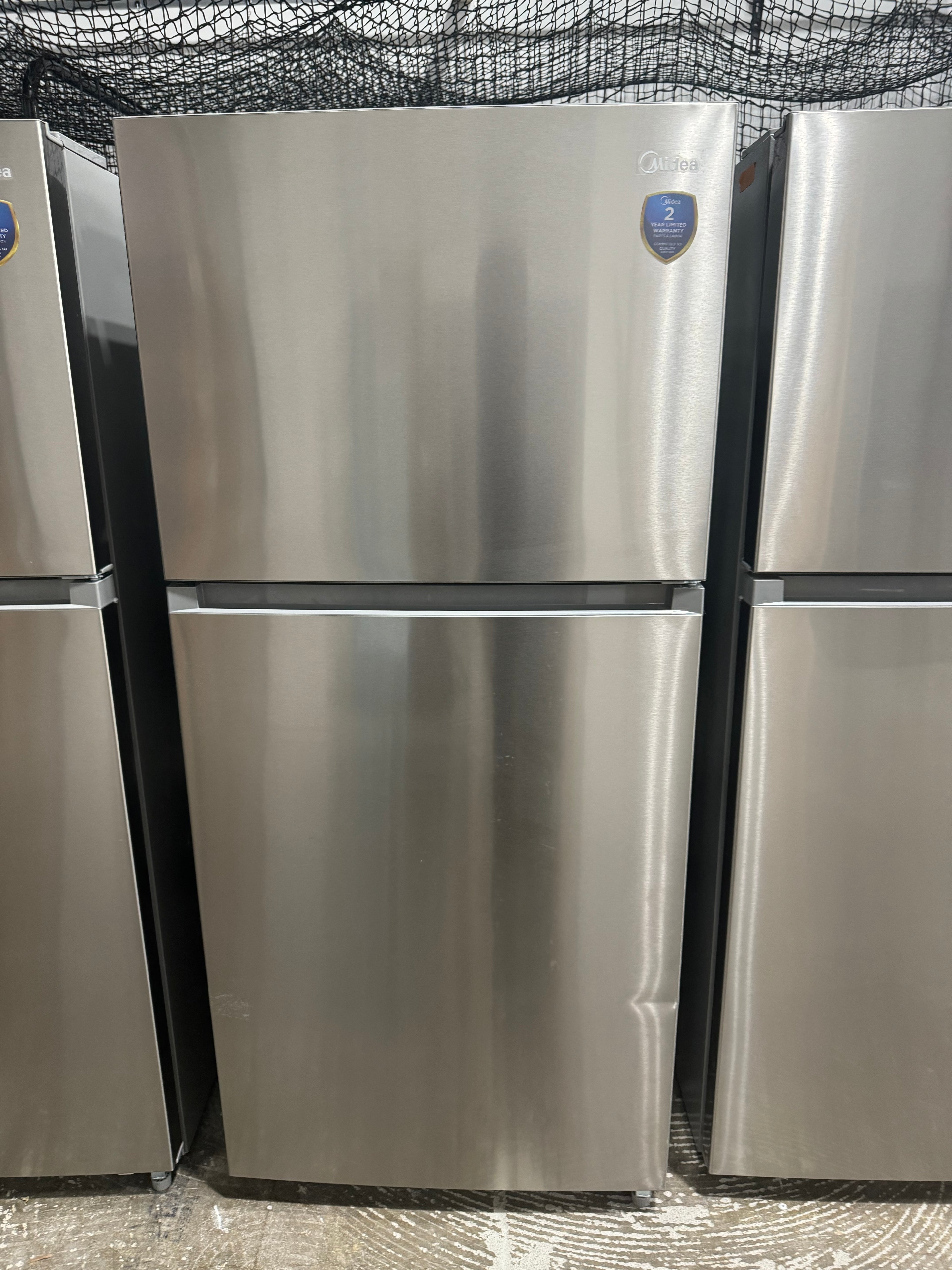 Media 20.5 Cu. Ft. Refrigerator/Freezer