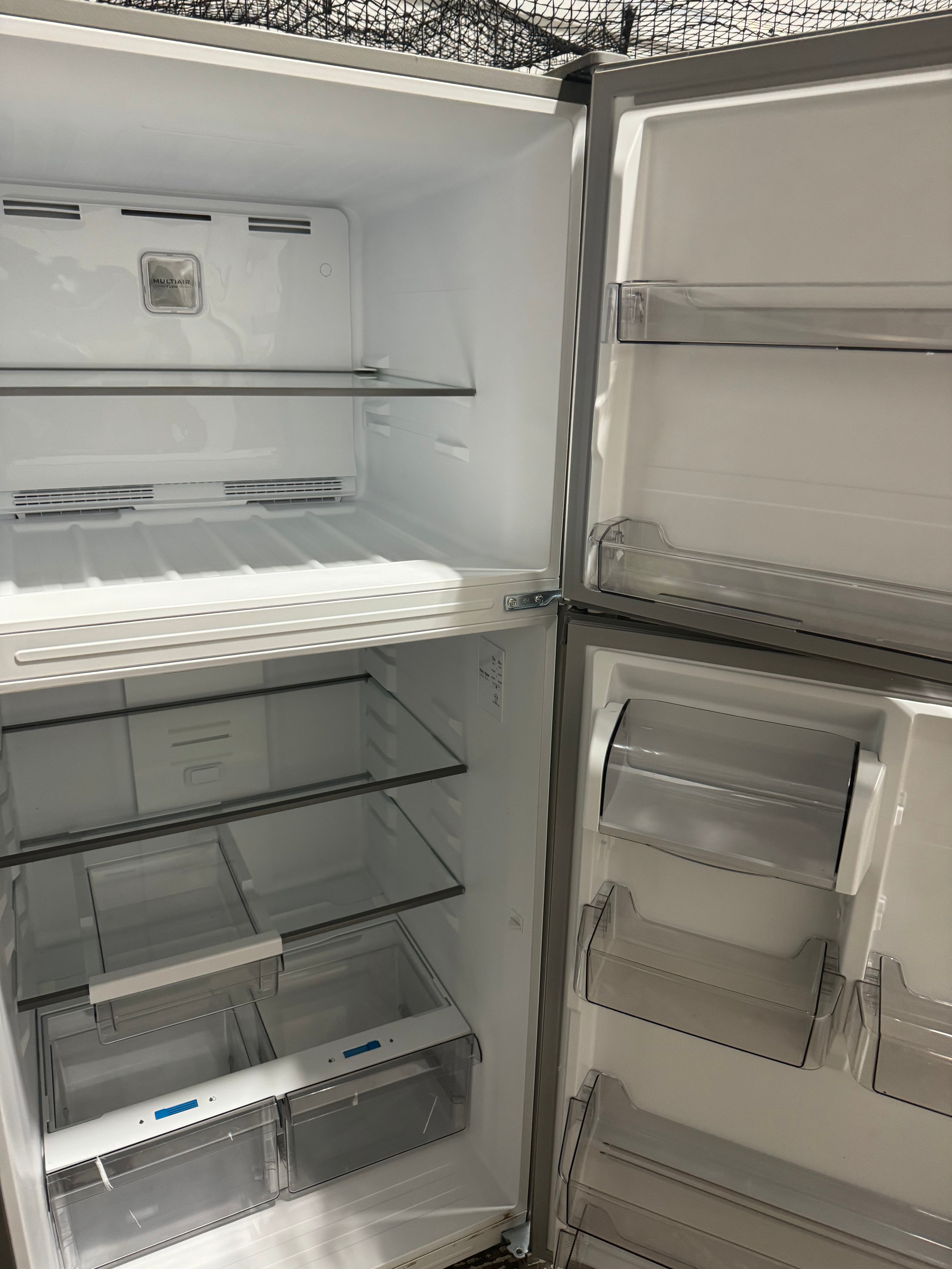Media 20.5 Cu. Ft. Refrigerator/Freezer