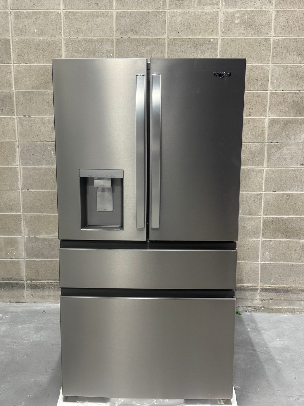 Whirlpool 29 Cubic ft. refrigerator/freezer